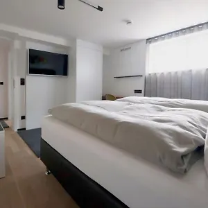 Home&business - Wohnen Auf Zeit Apartment